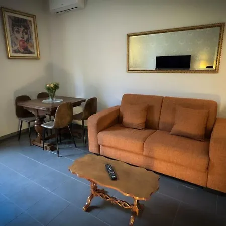 Lejlighed Cloclo House